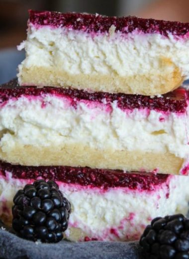 Keto Blackberry Cheesecake Bars