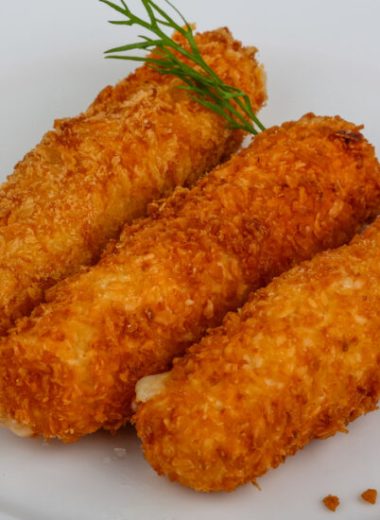 Keto Mozzarella Cheese Sticks