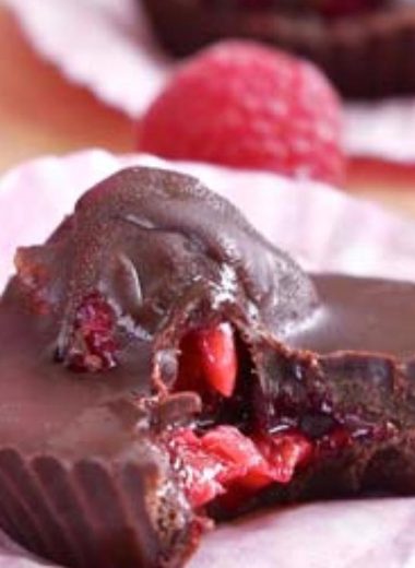 Keto Chocolate Raspberry Fat Bomb