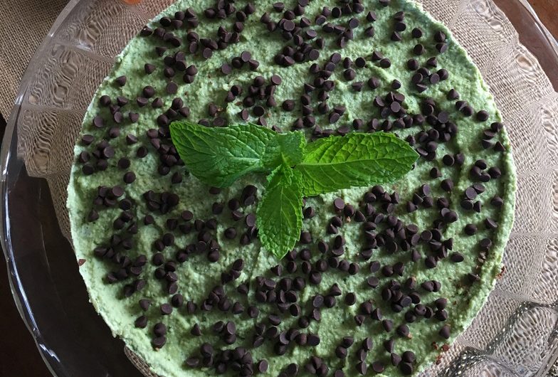 Low Carb Mint Chocolate Chip Cheesecake