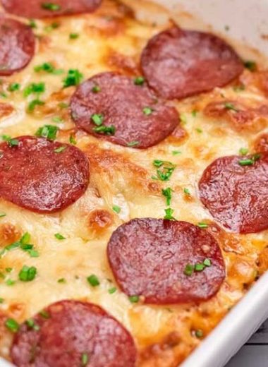 Keto Pepperoni Pizza Casserole