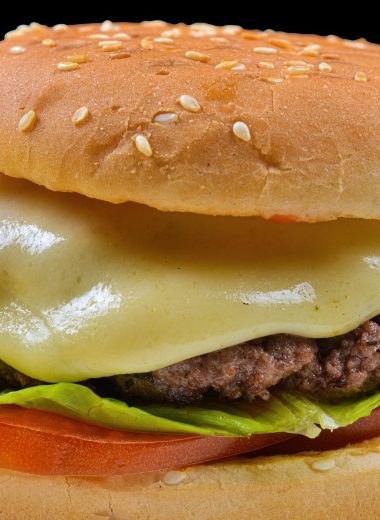 Airfryer Stuffed Cheeseburger