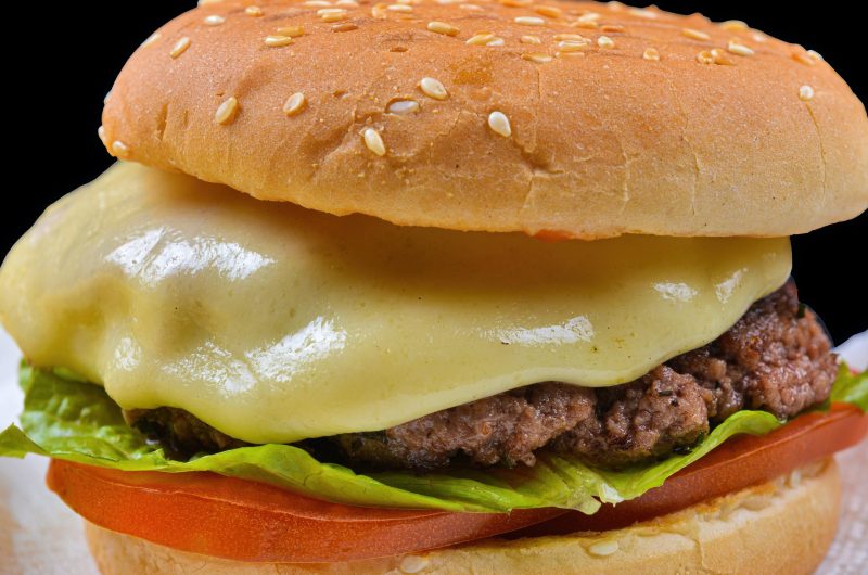Airfryer Stuffed Cheeseburger