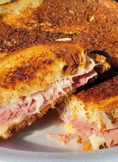 Blackstone Reuben Sandwich