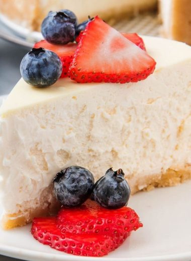 Light Lemony Berry Cheesecake