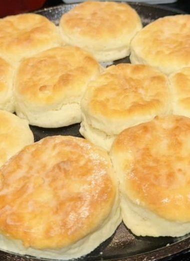 Fresh Milled Buttermilk Biscuits