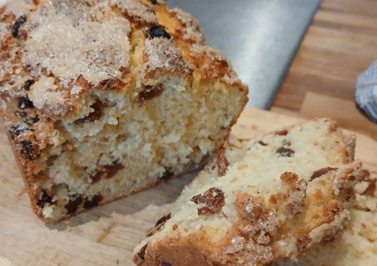 Irish Currant Bread