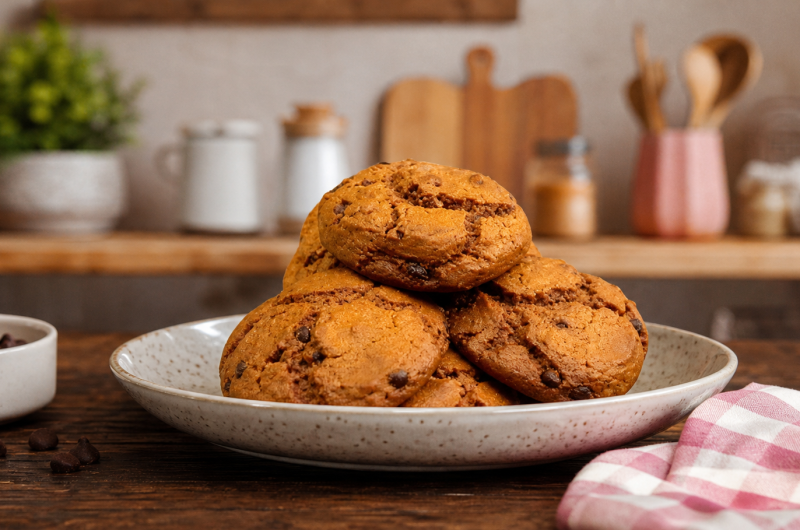 Soft & Chewy Molasses Cookies