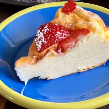 3-Ingredient Greek Yogurt Cake