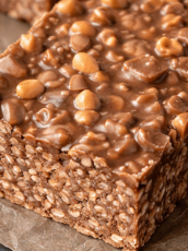 No-Bake Chocolate Peanut Butter Crunch Bars