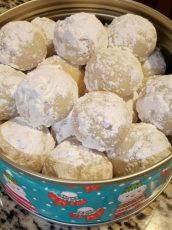 Zero Carb Pecan Snowball Cookies