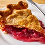 Homemade Old-Fashioned Rhubarb Pie