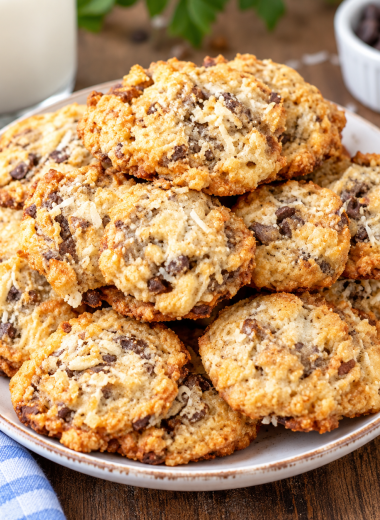 Keto Low-Carb Almond Joy Cookies